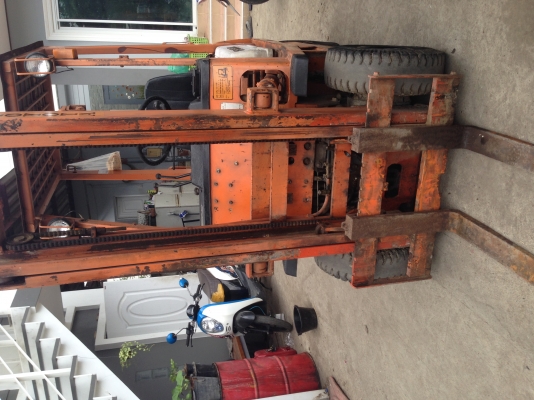 ขายรถโฟลค์ลิฟ โตโยต้า เครื่องเบนซิน 1.5 ตัน