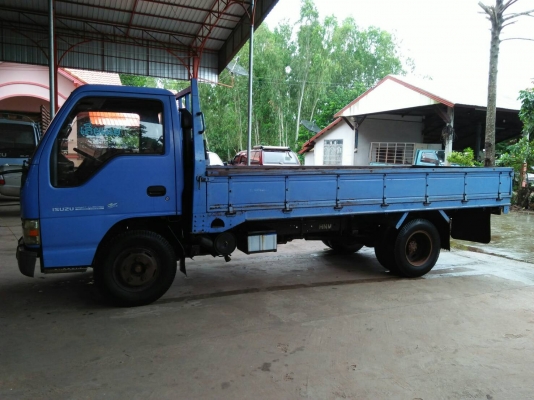 Isuzu NKR130เทอโบ ห้างแท้ปี47 เพาเวอร กะบะยาว4.3ม เล่มพร้อมโอน