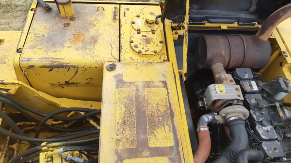 ขายPC200-7โคมัสุสุไฟฟ้าครบเอกสารเล่มทะเบียนรถมือเดียวป้ายแดง ขายPC200-7โคมัสุสุไฟฟ้าครบเอกสารเล่มทะเบียนรถมือเดียวป้ายแดง