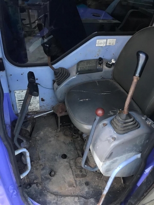 komatsu 128us รถพร้อมใช้ระบบดี อาร์มพิเศษ 570,000฿อยู่สระบุรีสนใจ0819468081เจ้าของขายเอง