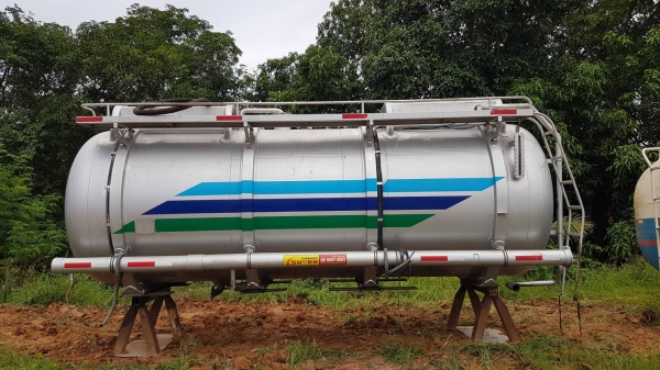 ขาย แทงค์เหล็ก จุ 16000 ลิตร สภาพสวยพร้อมใช้งาน  สนใจติดต่อ ดำสุโขทัย โทร 089-7087998,081-7855503 หรือเยี่ยมชมเว็บไซต์ได้ที่  www.dum-sukhothai.com เรายินดีต้อนรับและให้บริการค่ะ