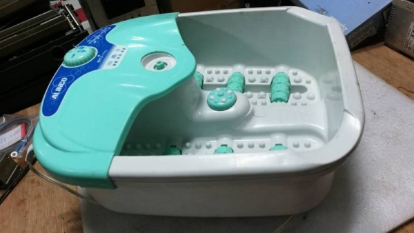 400 บ.ส่งถึงบ้านฟรีโทร 083-2000058 LINE ID: line832923 อ่างสปาแช่เท้านวดผ่อนคลาย ปรับได้ 3 รูปแแบบใช
