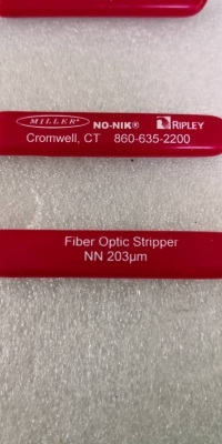 10 อัน 300 บ.ส่งถึงบ้านฟรีโทร 083-2000058 LINE ID: line832923 Fiber Optic Stripper คีมปอกสายไฟเบอร์อ