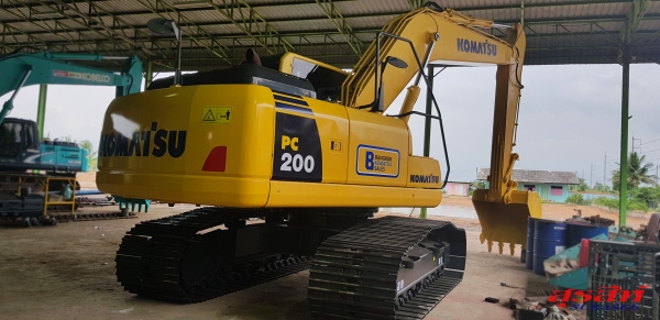 ขายรถแบคโฮ KOMATSU PC200-8MO ใช้งานเพียง 6 พันชั่วโมง (PM 7,000) สภาพนางฟ้า ทำงานสมบูรณ์ทุกระบบ