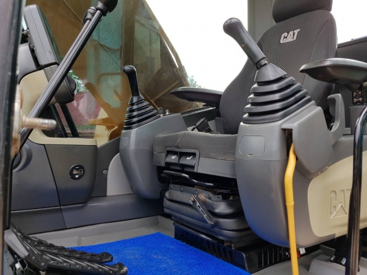 ขายรถแบคโฮ CAT 320D GC ใช้งาน 6 พันชั่วโมง สภาพนางฟ้า สวย แน่น เต็ม ทำงานสมบูรณ์ทุกระบบ