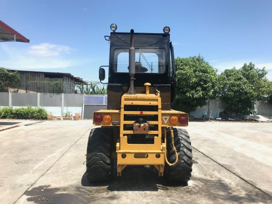 ขายรถตักKOMATSUรุ่น507นำเข้าญี่ปุ่นไม่เคยใช้งานในไทย เอวอ่อน  เครื่องดีเซล4สูบ สภาพดีพร้อมใช้งานขาย490000 081-8302909 จิรโรจน์ Line  :  jiraroj2909