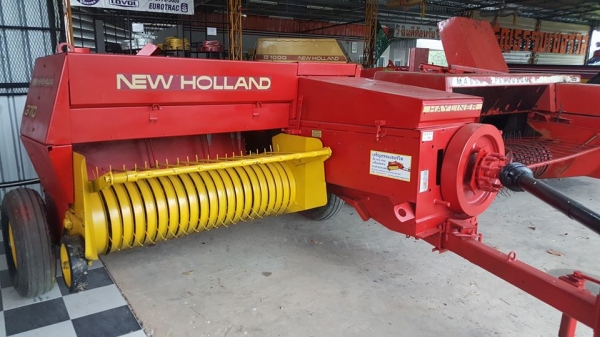 เครื่องอัดฟาง นิวฮอนแลนด์370 เก่านอกยังไม่เคยใช้ในไทย เช็คพร้อมใช้