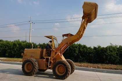 ขายหน้าตักหลังขุด KOMATSU 507 (สภาพดี)