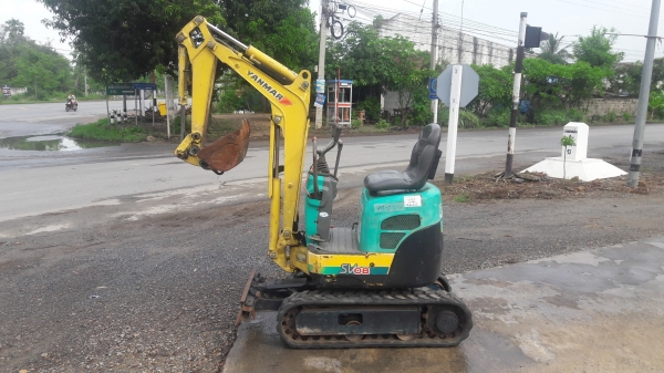 รถขุดจิ๋วยันม่าร์ ヤンマー Yanmar SV08 นำเข้าจากญี่ปุ่น