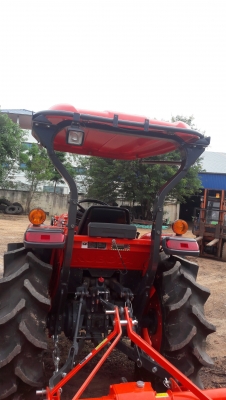 รถแทรกเตอร์มือสอง