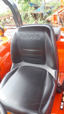 รถแทรกเตอร์มือสอง