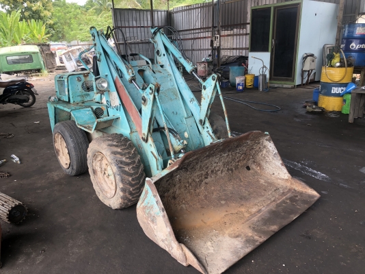 ขายรถตักเล็ก KOMATSU SK-07