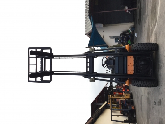 อาร์ ซี เอช โฟรคลิฟท์ ขาย โตโยต้า รุ่น 7 เบนซิน 2 ตัน