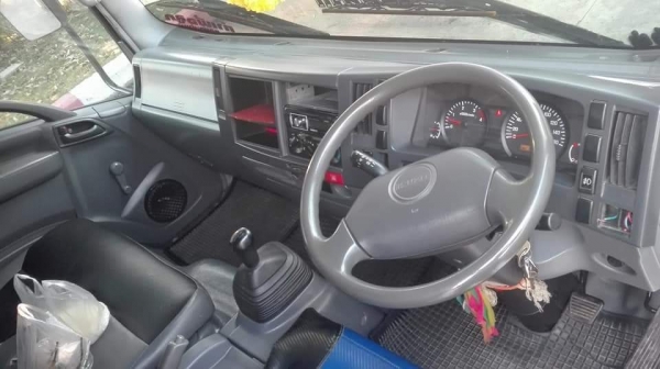 ขาย 6 ล้อ isuzu 150 NPR รถห้างเเท้ยาว 5 เมตร สภาพเดิมๆสวยๆพร้อมใช้งาน