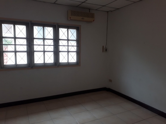 ให้เช่า ทาวน์เฮาส์ ลำลูกกาคลองสอง ให้เช่า ทาวน์เฮาส์ ลำลูกกาคลองสอง