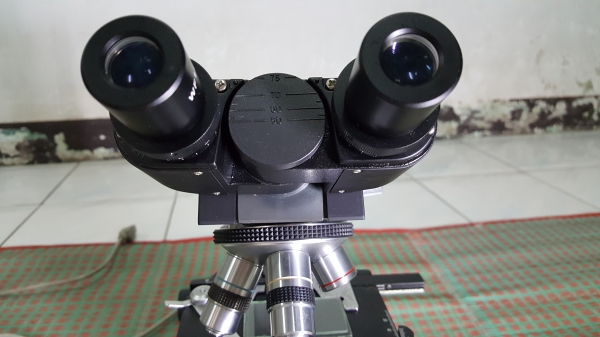 กล้องจุลทัศน์ จาก 12000 เหลือ 10000เดียวครับร้อนเงินครับ กล้องจุลทัศน์ จาก 12000 เหลือ 10000เดียวครับร้อนเงินครับ