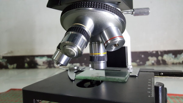 กล้องจุลทัศน์ จาก 12000 เหลือ 10000เดียวครับร้อนเงินครับ