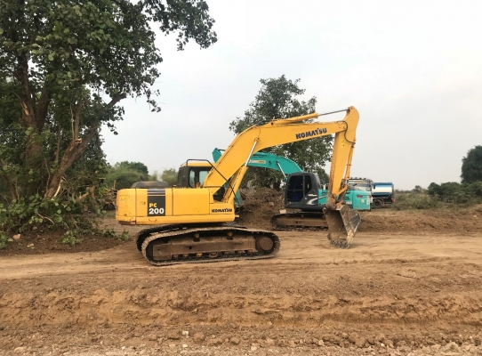 ขายด่วน!! KOMATSU PC200-7 สภาพสวยค่ะ