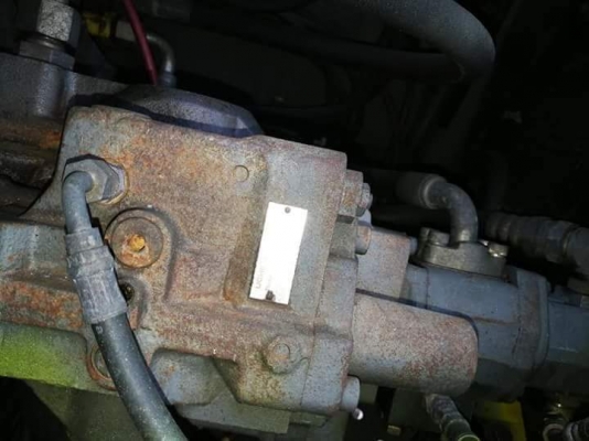 ขายจ้า..SUMITOMO SH60 เก่านอกแท้ ปลายยาวพิเศษ..เครื่องปั๊มดี พร้อมใช้..โทร 089-3818694 จ๊อย ขายจ้า..SUMITOMO SH60 เก่านอกแท้ ปลายยาวพิเศษ..เครื่องปั๊มดี พร้อมใช้..โทร 089-3818694 จ๊อย