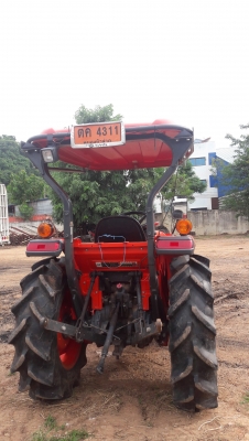 รถแทรกเตอร์มือสอง รถแทรกเตอร์มือสอง