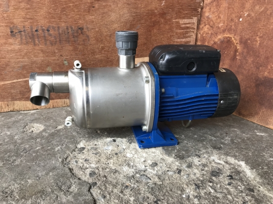 ขายปั้มน้ำแรงดันสูงหัวสแตนเลส Lowara 3/4HP. 380V made in Italy สภาพสวยมากเดิมๆ วิ่งนิ่ม พร้อมใช้งาน