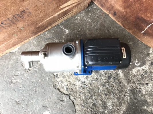 ขายปั้มน้ำแรงดันสูงหัวสแตนเลส Lowara 3/4HP. 380V made in Italy สภาพสวยมากเดิมๆ วิ่งนิ่ม พร้อมใช้งาน ขายปั้มน้ำแรงดันสูงหัวสแตนเลส Lowara 3/4HP. 380V made in Italy สภาพสวยมากเดิมๆ วิ่งนิ่ม พร้อมใช้งาน