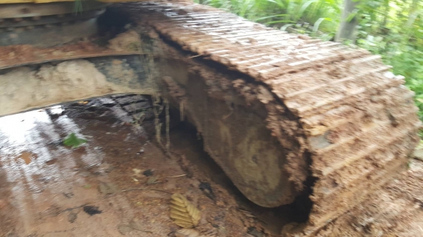 ขาย แบคโฮ CAT 318D2 L ออกห้างมือเดียวปี 58 รถสวยเต็มทุกระบบ ใช้งานน้อยแค่ 6,XXX ชม. เอกสารสัญญาซื้อขายจากบริษัท