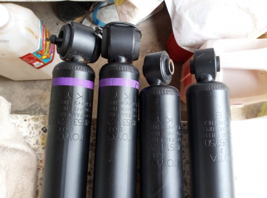 ขายโช๊คอัพ kyb ใส่กระบะ