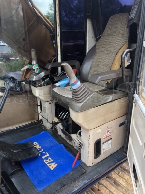 ขายด่วน รถแบคโฮ komatsu 200/5 ไฟฟ้าครบ ระบบเต็ม เครืองปั้มดี โซ่ เอวแน่น มีเอกสารอินวอย พร้อมชุดโอน รถสวยพร้อมใช้งานครับ ขาย 600000 บาท ขายด่วน รถแบคโฮ komatsu 200/5 ไฟฟ้าครบ ระบบเต็ม เครืองปั้มดี โซ่ เอวแน่น มีเอกสารอินวอย พร้อมชุดโอน รถสวยพร้อมใช้งานครับ ขาย 600000 บาท