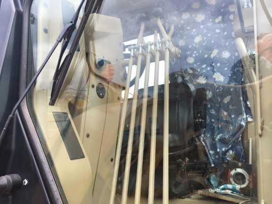 รถเกรด CAT.140 K ทำงาน 2 พันกว่า ชม.เอกสารเล่มทะเบียนราคา 4,700,000