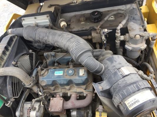 ขาย BOMAG BW115AD-2 นำเข้าจากญี่ปุ่น โทร.090-986-2521 อ๊อบ