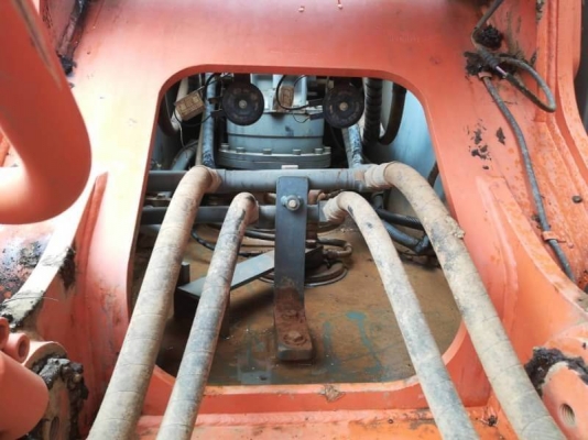 ขาย 1,950,000 แบคโฮบูมยาว 18 ม. HITACHI ZX 210-1 LC บูมยาว 6,000 ชม.เต็มสุดๆ ห้องโดยสารยังมีกลิ่นใหม่อยู่เลย เอกสารเล่ม  รถสวยพร้อมใช้เอกสารพร้อมโอน รถอยู่ ปทุมธานี สามโคก 064-191-1112