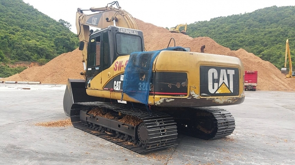 ขาย 1,250,000 CAT 320 D เล่มทะเบียน ไฟฟ้าครบ เครื่องดี ปั้มแรง เอวแน่น ช่วงล่างเต็ม รถพร้อมใช้งาน รถอยู่ ระยอง 064-191-1112