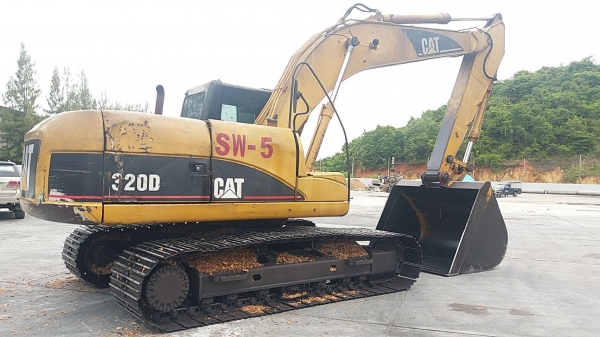ขาย 1,250,000 CAT 320 D เล่มทะเบียน ไฟฟ้าครบ เครื่องดี ปั้มแรง เอวแน่น ช่วงล่างเต็ม รถพร้อมใช้งาน รถอยู่ ระยอง 064-191-1112