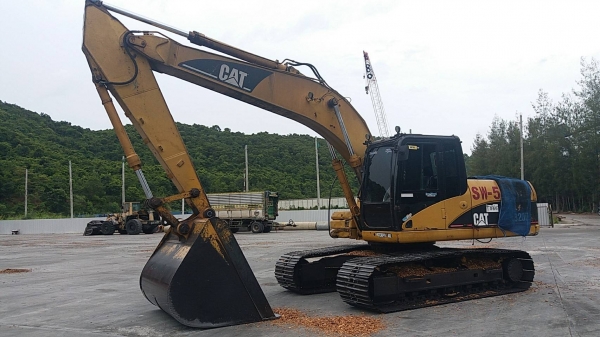 ขาย 1,250,000 CAT 320 D เล่มทะเบียน ไฟฟ้าครบ เครื่องดี ปั้มแรง เอวแน่น ช่วงล่างเต็ม รถพร้อมใช้งาน รถอยู่ ระยอง 064-191-1112