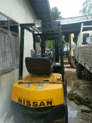 ขายฟอร์คลิฟต์ NISSAN ขนาด ตันครึ่ง สภาพพร้อมไช้