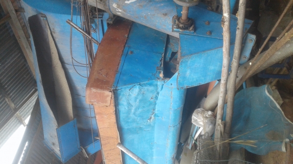 ตู้สีนวดข้าวไทเส็ง5ฟุตู้สีนวดข้าวพร้อมใช้