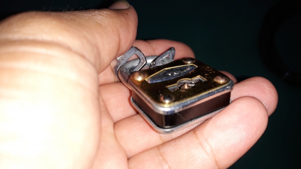 ขายแม่กุญแจตราตาขนาด30MM. MADE IN GERMANY.เก่าเก็บ ขายแม่กุญแจตราตาขนาด30MM. MADE IN GERMANY.เก่าเก็บ