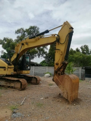 ขาย 1,200,000 CAT 321 BSR พร้อมหัวเจาะ 2 หัว ไฟฟ้าครบ เครื่องดี ปั้มแรง เอวแน่น ช่วงล่างเต็ม สภาพเก่านอก รถพร้อมใช้ เอกสารแจ้งจําหน่าย รถอยู่ ปทุมธานี 090-772-3710 090-772-3708