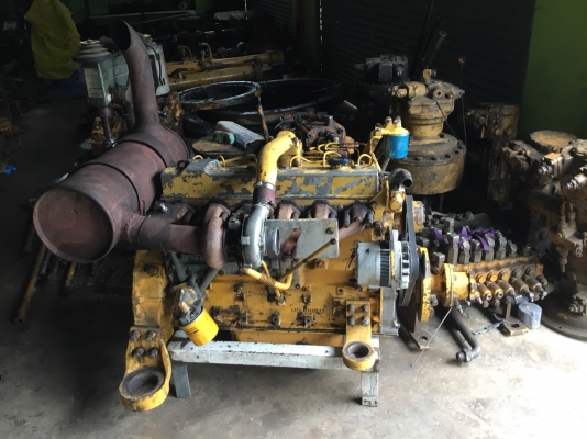 เครื่องรถแบคโค KOMATSU 200-5 เครื่อง สวยสภาพดี ขายราคาต่อรองใด้ เครื่องรถแบคโค KOMATSU 200-5 เครื่อง สวยสภาพดี ขายราคาต่อรองใด้