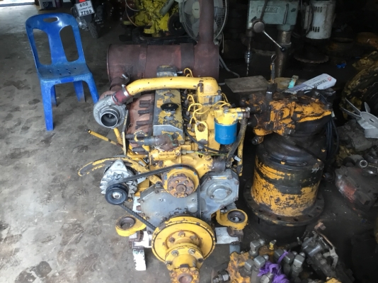 เครื่องรถแบคโค KOMATSU 200-5 เครื่อง สวยสภาพดี ขายราคาต่อรองใด้ เครื่องรถแบคโค KOMATSU 200-5 เครื่อง สวยสภาพดี ขายราคาต่อรองใด้