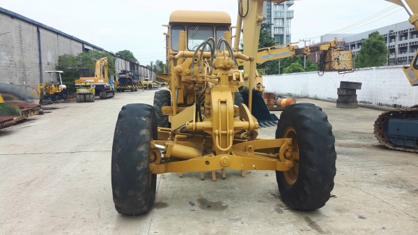 รถเกรดโคมัสสุ GD37-4 เก่าญี่ปุ่นเอกสารอินวอยราคา 950,000 รถเกรดโคมัสสุ GD37-4 เก่าญี่ปุ่นเอกสารอินวอยราคา 950,000