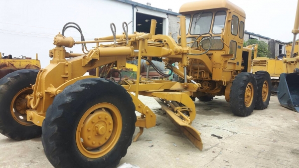 รถเกรดโคมัสสุ GD37-4 เก่าญี่ปุ่นเอกสารอินวอยราคา 950,000 รถเกรดโคมัสสุ GD37-4 เก่าญี่ปุ่นเอกสารอินวอยราคา 950,000