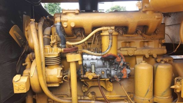 รถเกรดโคมัสสุ GD37-4 เก่าญี่ปุ่นเอกสารอินวอยราคา 950,000