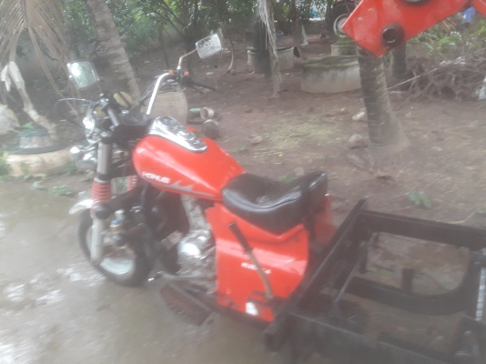 35,000 บาท ขายด่วน สามล้อ กระบะดั๊ม 200,ซีซี สภาพสวย ใช้งานปรกติ สนใจสอบถาม.ภัทรพล โทร 064-4581742 และ 086-3667776