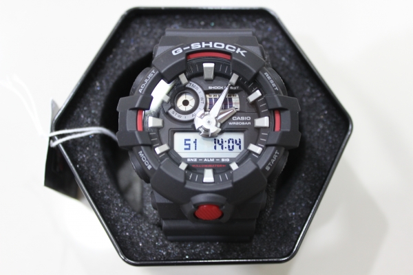 ลดพิเศษ นาฬิกา CASIO G-shock รุ่น GA-700-1ADR ของแท้ สีดำ ของใหม่ มีใบรับประกัน ครบกล่อง ส่งฟรี
