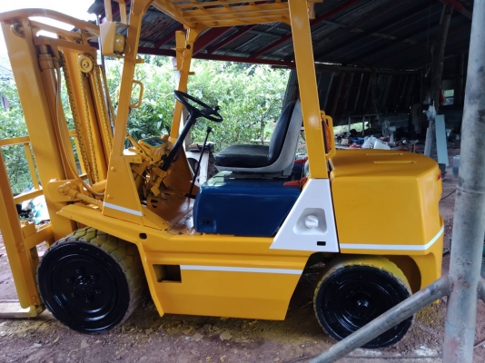 ขายด่วนโฟกลิฟTCM3ตันเสา3เมตรดีเซลเก็บรายระเอียดพร้อมใช้