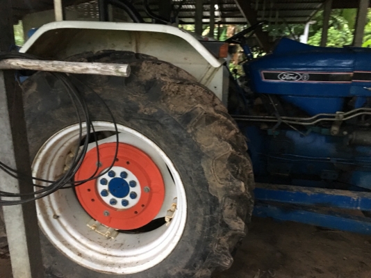 ขายรถไถ ford 7810