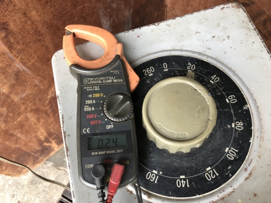 ขายหม้อแปลงไฟฟ้า Yamabishi Slide regulator made in Japan 30A ไฟเข้า 220/110V ไฟออกปรับได้ตั้งแต่ 0-240V พร้อมใช้งาน ขายหม้อแปลงไฟฟ้า Yamabishi Slide regulator made in Japan 30A ไฟเข้า 220/110V ไฟออกปรับได้ตั้งแต่ 0-240V พร้อมใช้งาน