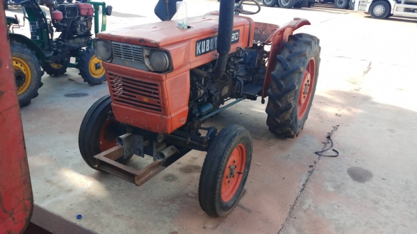 ขายด่วน คูโบต้รา L240  24 แรงม้า เครื่อง 2 สูบ 50000